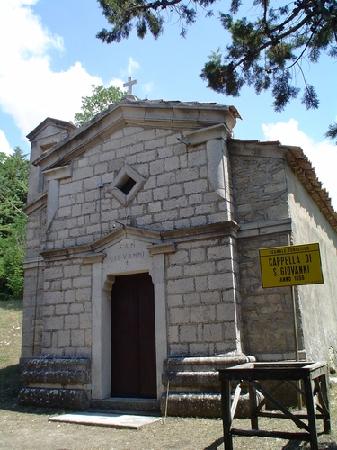 Santa Croce del Sannio - Cappella San Giovanni - Foto di Santa Croce del Sannio, Provincia di Benevento - Tripadvisor