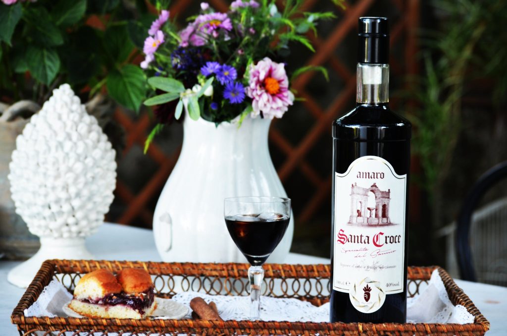 Acquista Amaro Santa Croce 700ml Online • AlPassoFood